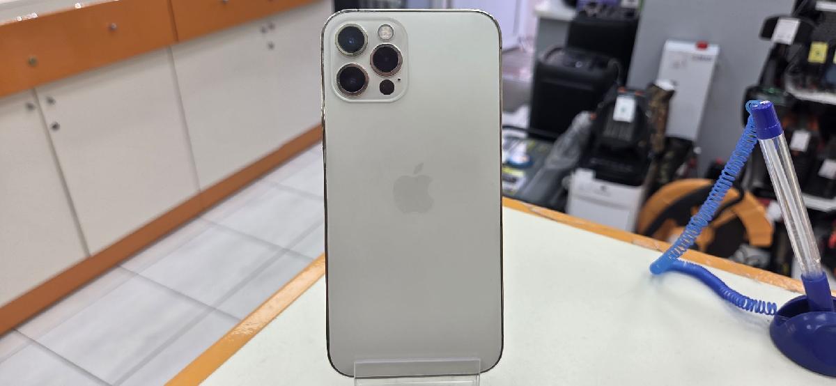 Смартфон Apple iPhone 12 Pro 256Gb