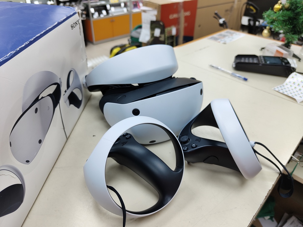 Игровая приставка  SonyPlaystation VR 2