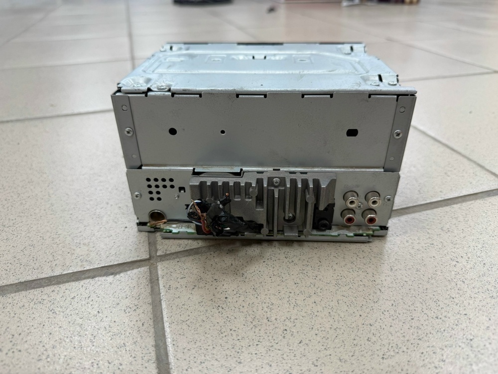 Автомагнитола Pioneer FH-X700BT