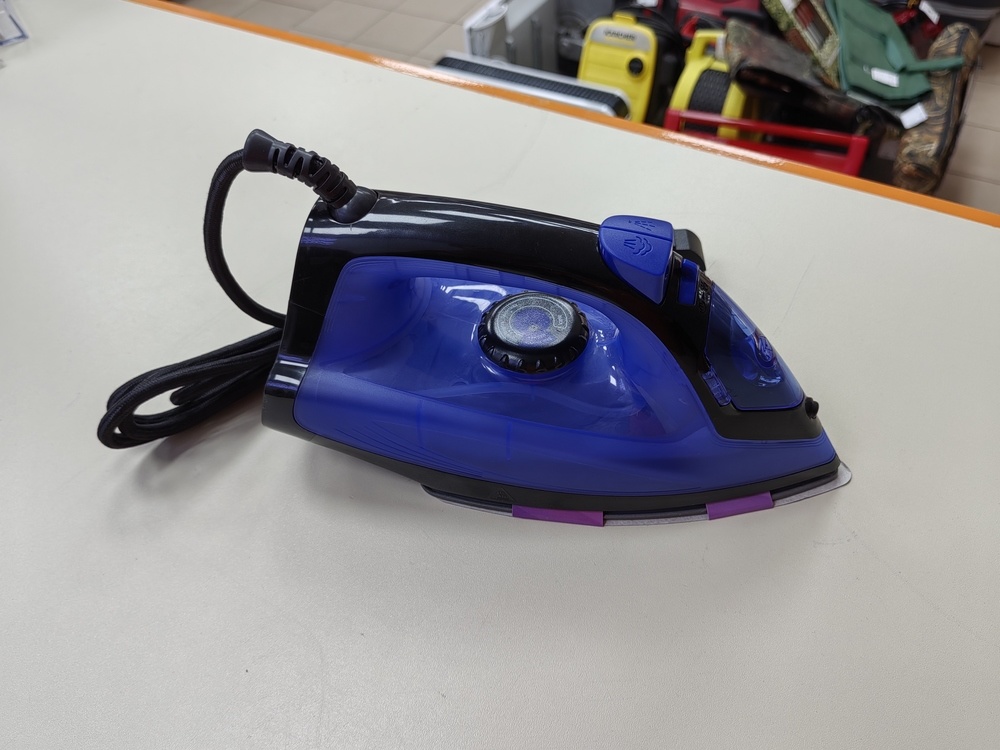 Утюг Centek CT-2360