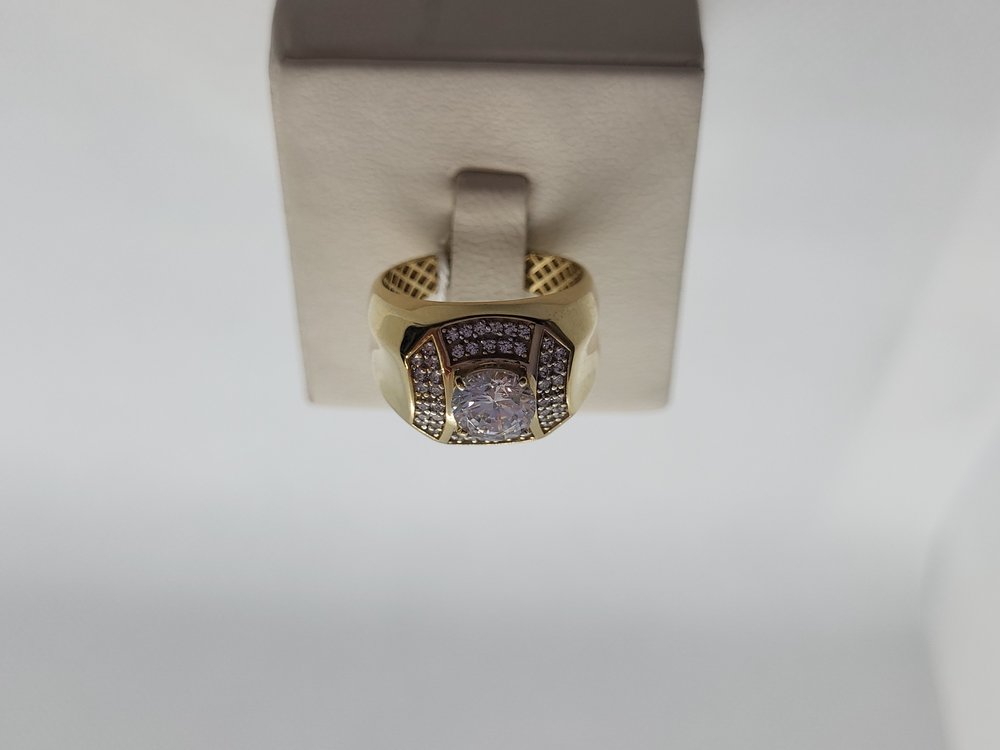 КОЛЬЦО С КАМНЯМИ (Au 585)