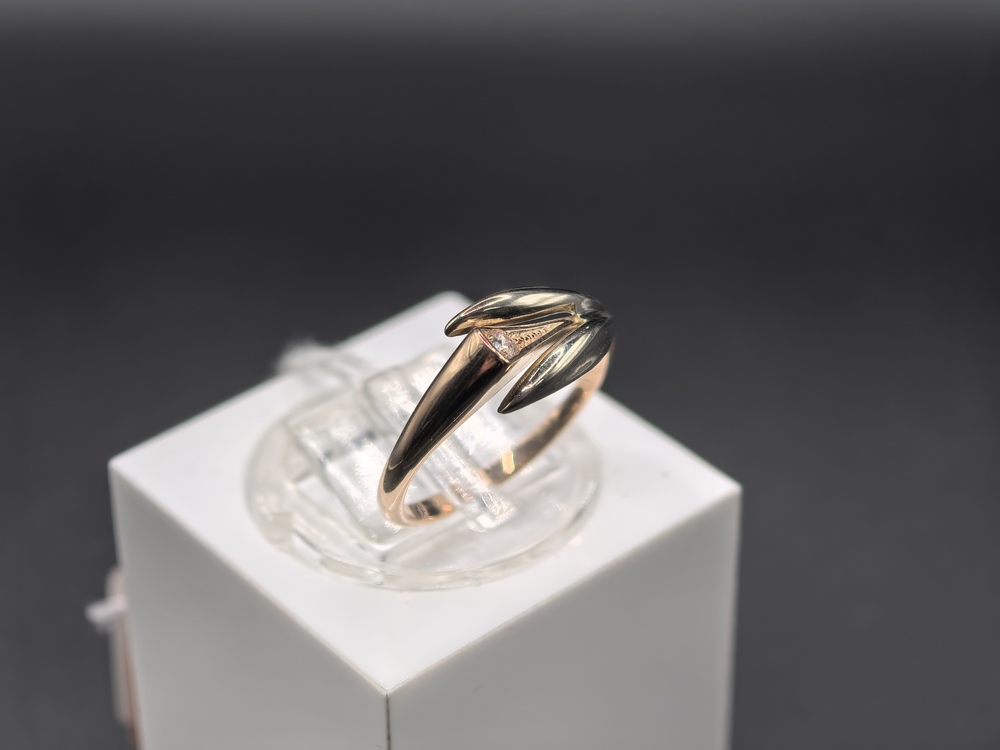 КОЛКМ585 КОЛЬЦО С КАМНЕМ (Au 585)