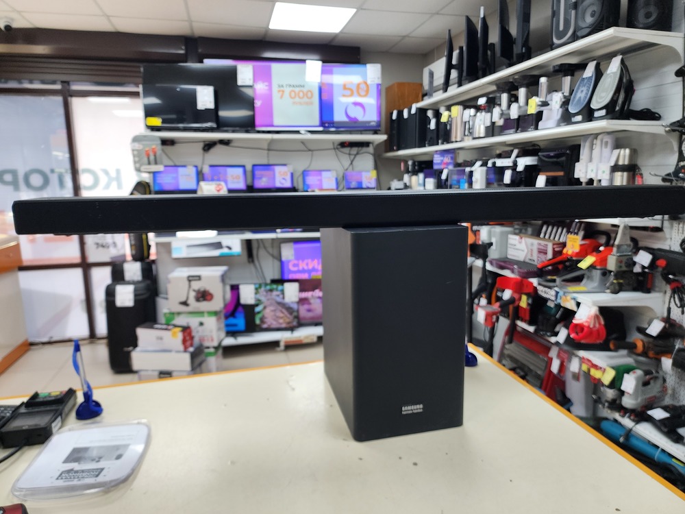 Саундбар Samsung HW-Q60R