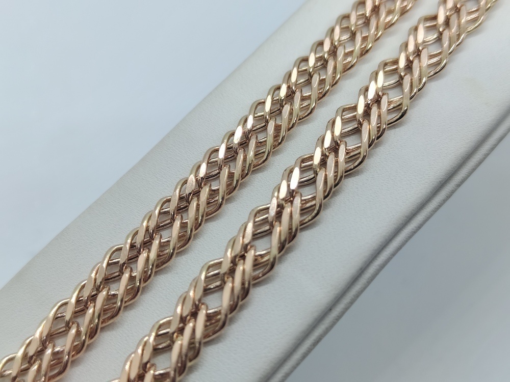 ЦЕПЬ ПУСТОТЕЛАЯ Ромб тройной (Au 585)