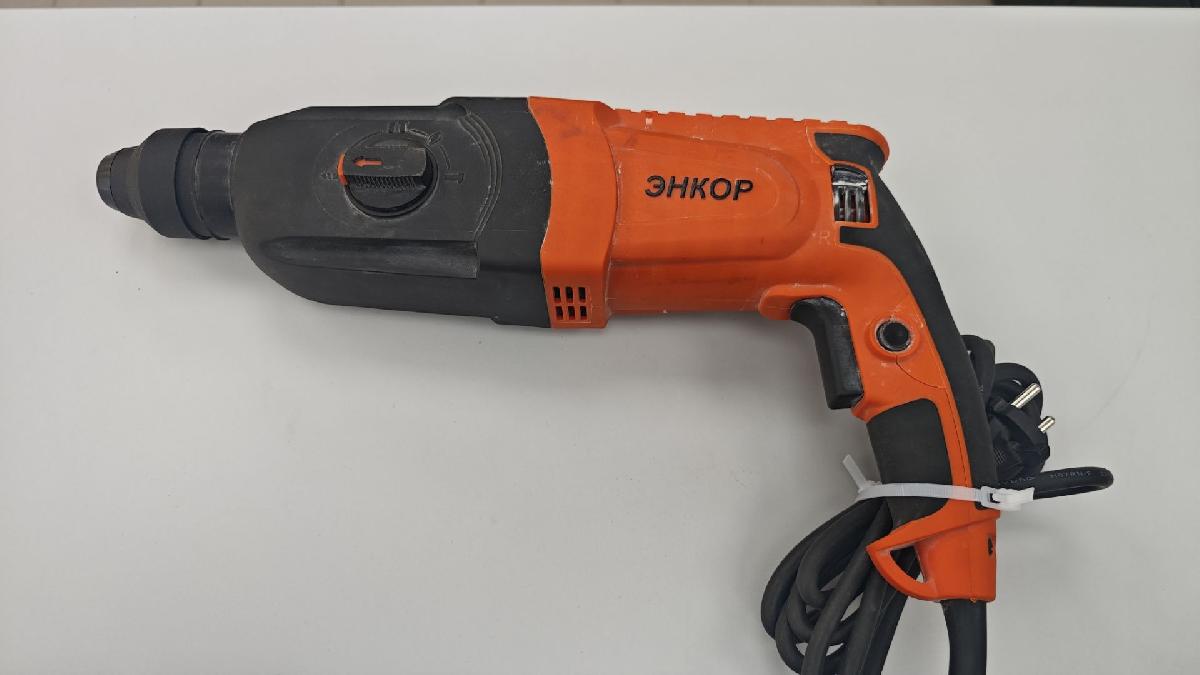 Перфоратор Энкор ПЭ-1050/30ЭР