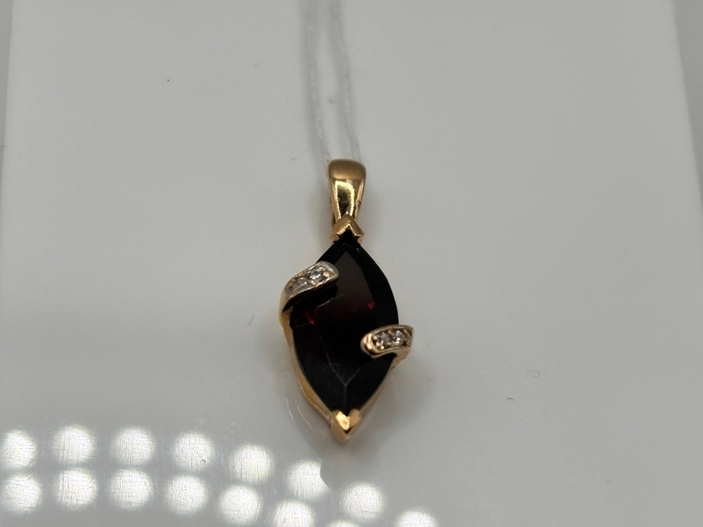 ПОДКМИ585 ПОДВЕСКА С КАМНЯМИ (Au 585)