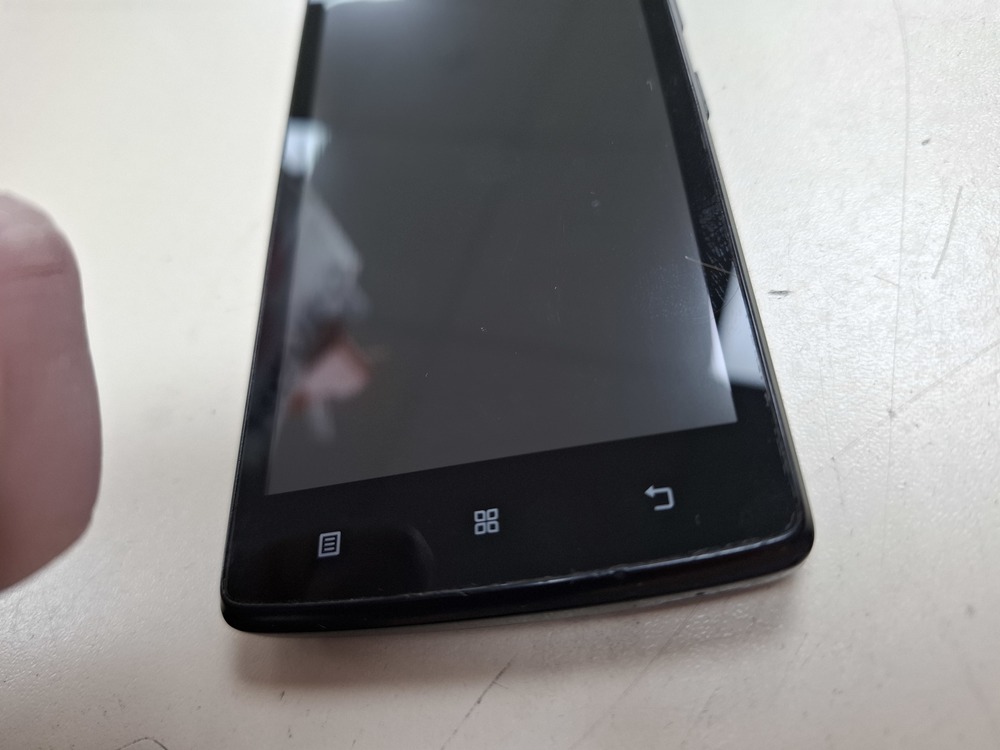 Смартфон Lenovo A2010