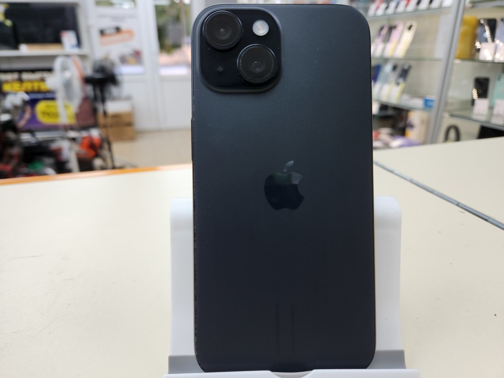 Смартфон Apple Iphone 15 256Gb