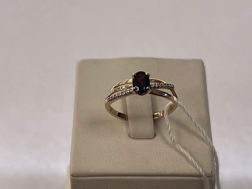 КОЛЬЦО С КАМНЯМИ (Au 585)