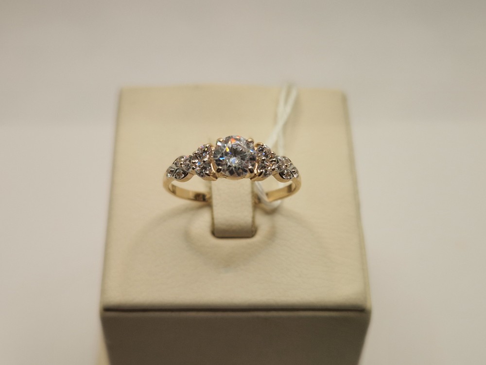 КОЛЬЦО С КАМНЯМИ (Au 585)