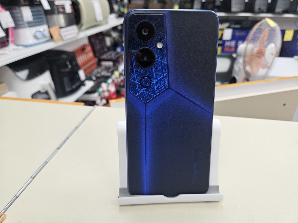 Смартфон Tecno Pova 4 Pro 8/256