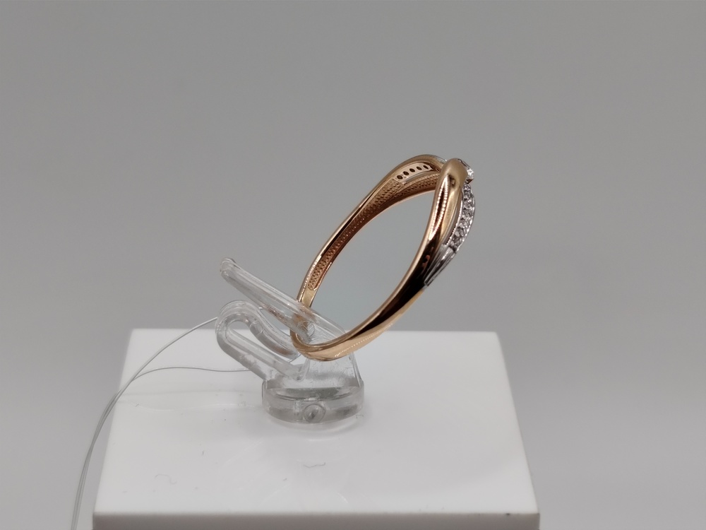 КОЛЬЦО С КАМНЯМИ (Au 585)