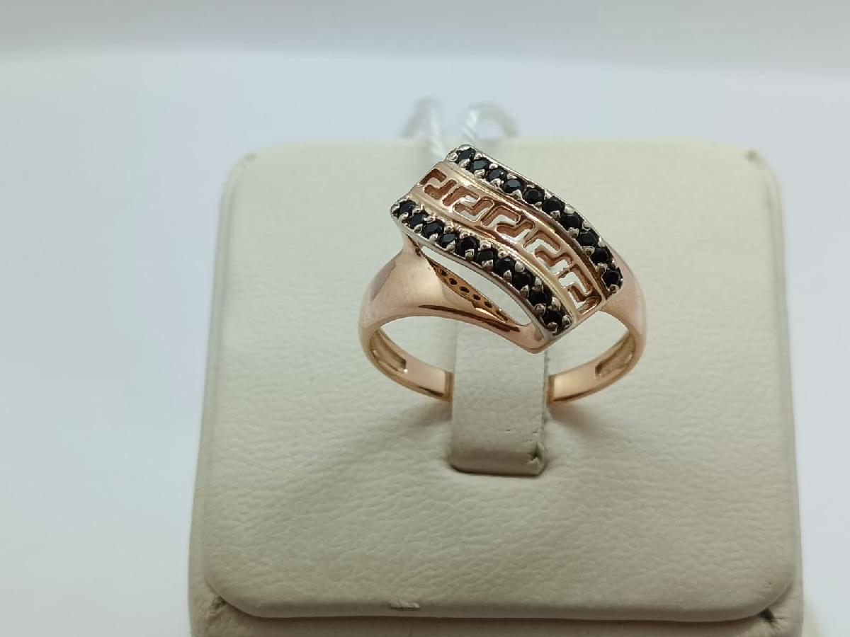 КОЛЬЦО С КАМНЯМИ (Au 585)