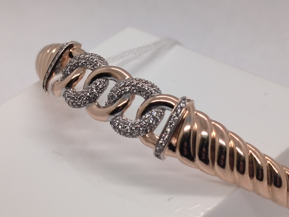 БЖКИ585 БРАСЛЕТ ЖЕСТКИЙ С КАМНЯМИ (Au 585)