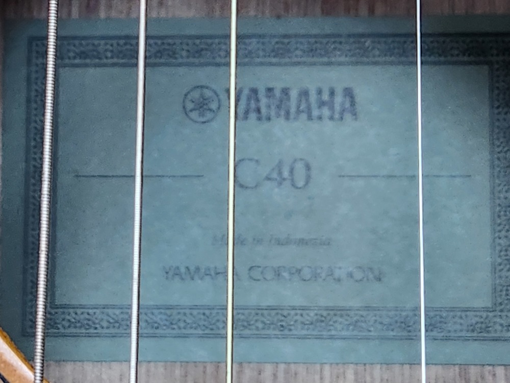 Гитара акустическая Yamaha С40