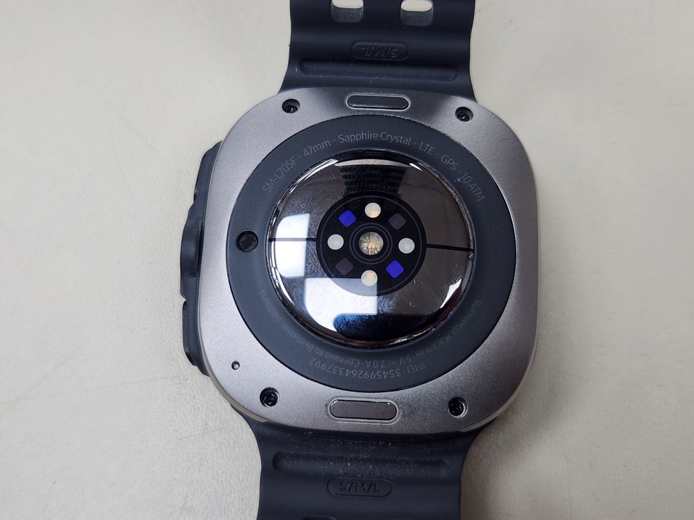 Смарт-часы Samsung Galaxy Watch Ultra 47мм LTE