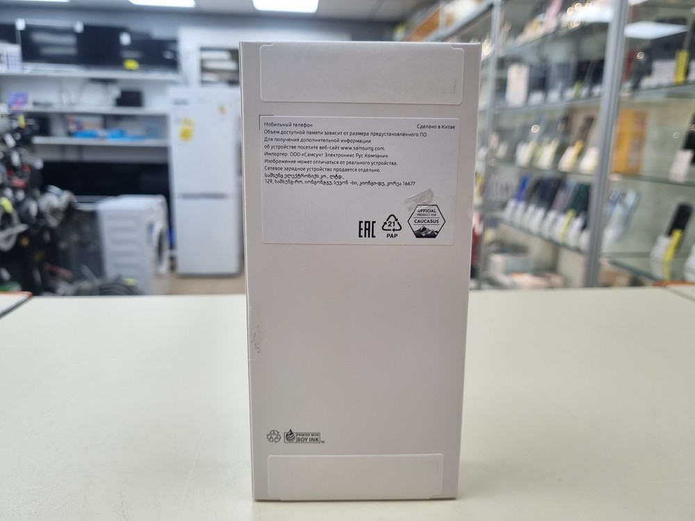 Смартфон Samsung Galaxy A06 4/64