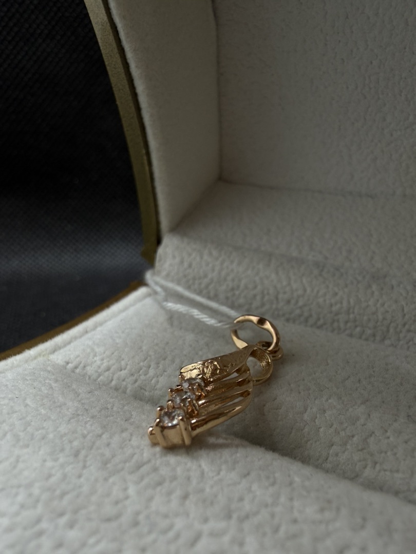 ПОДКМИ585 ПОДВЕСКА С КАМНЯМИ (Au 585)