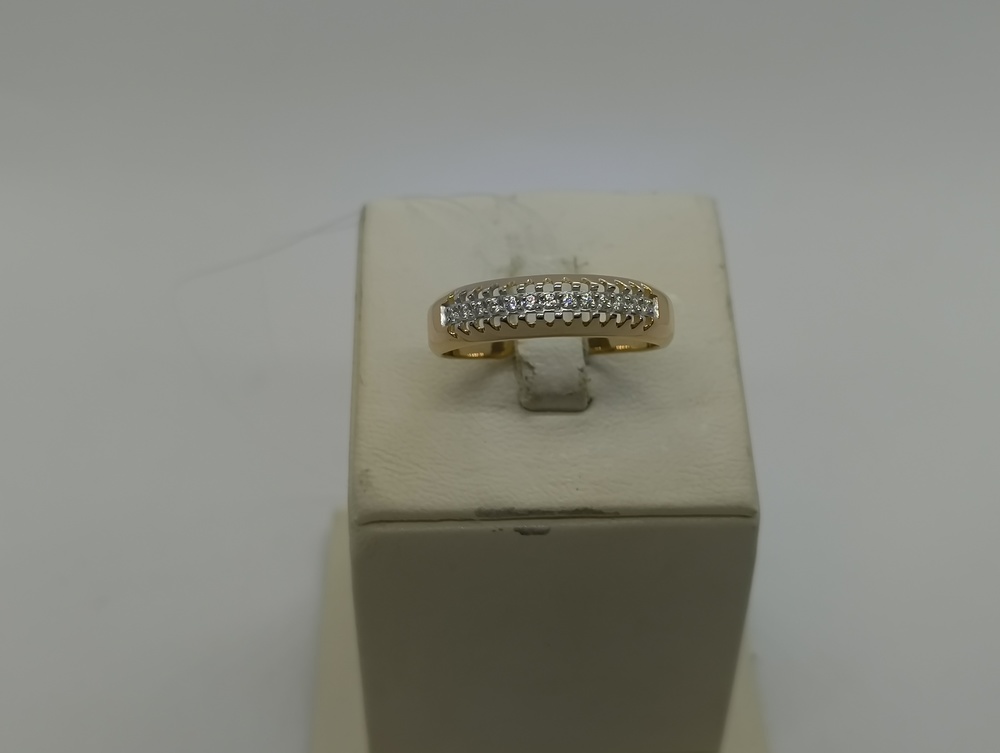 КОЛЬЦО С КАМНЯМИ (Au 585)