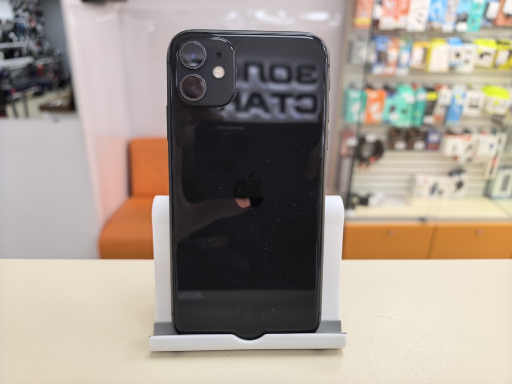 Смартфон Apple iPhone 11 64Gb