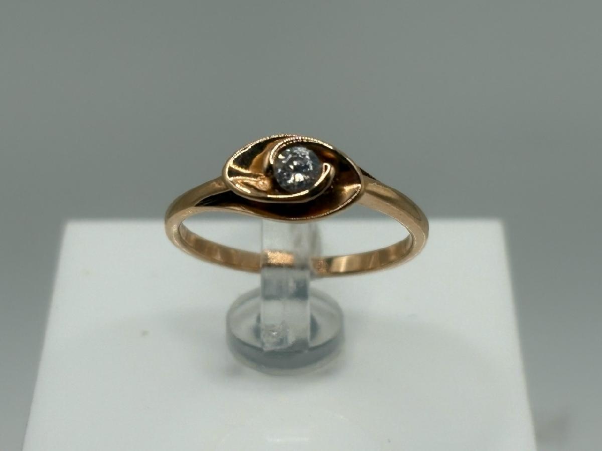 КОЛКМ585 КОЛЬЦО С КАМНЕМ (Au 585)