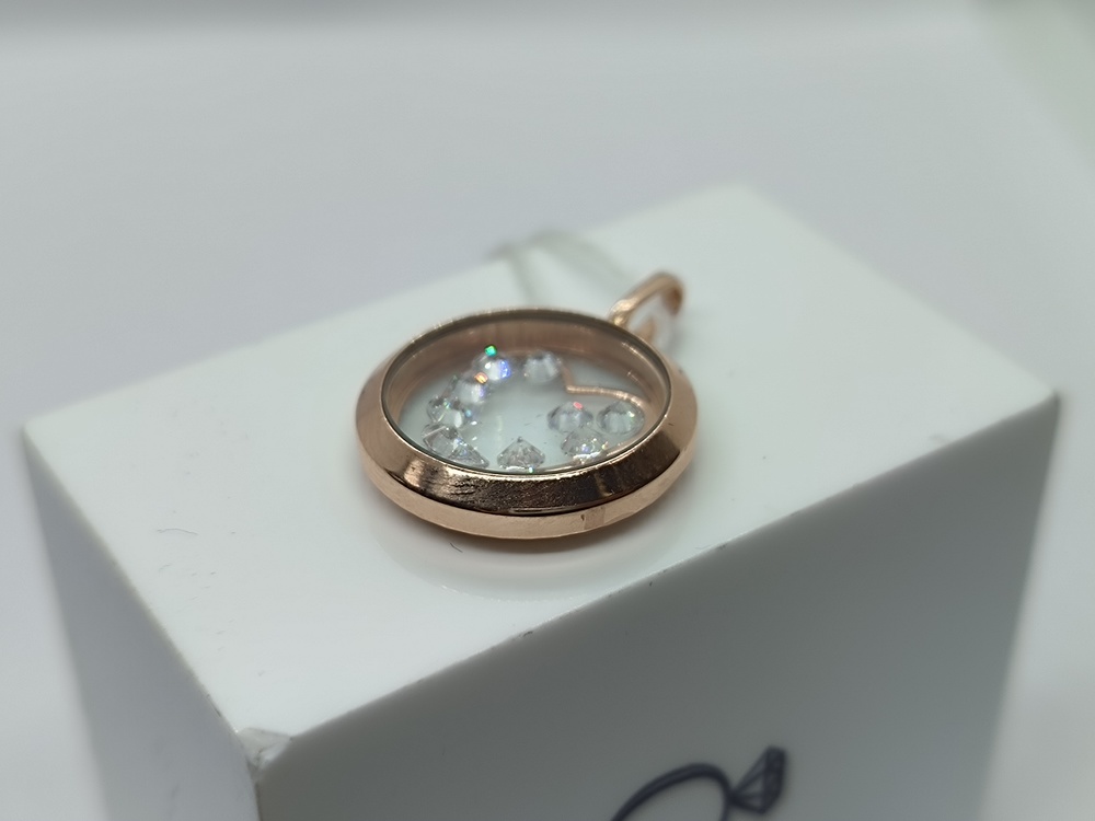 ПОДВЕСКА С КАМНЯМИ (Au 585)