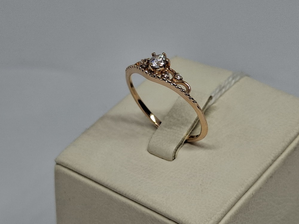 КОЛЬЦО С КАМНЯМИ (Au 585)