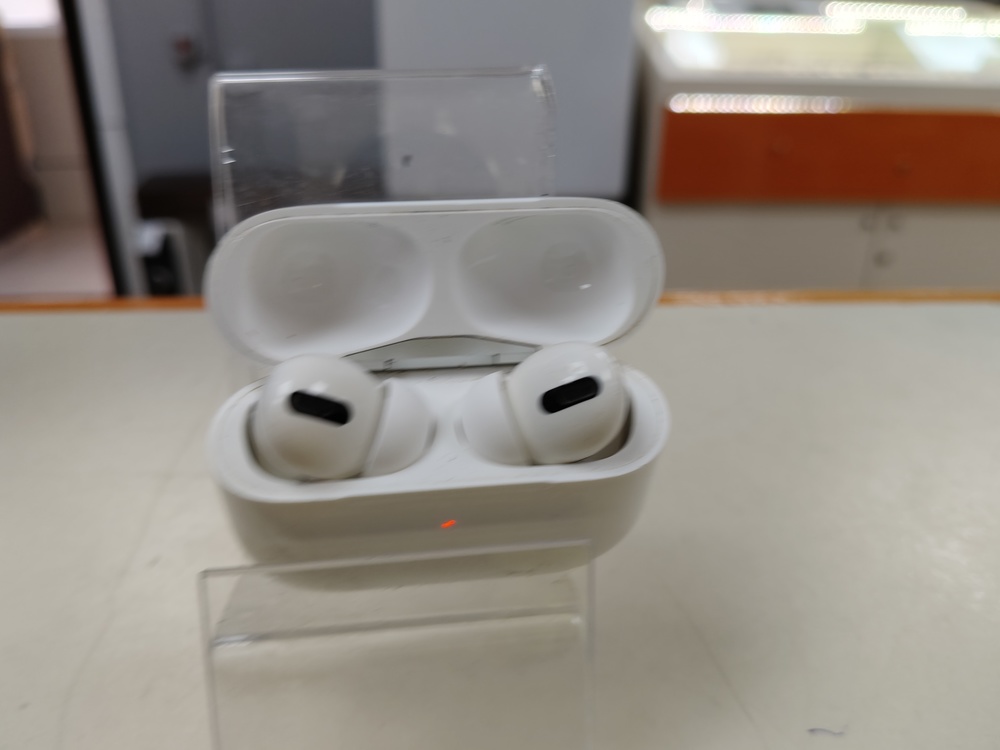 Наушники беспроводные Apple AirPods Pro