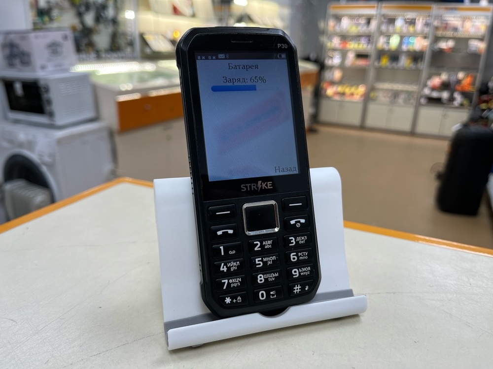 Смартфон Strike P30