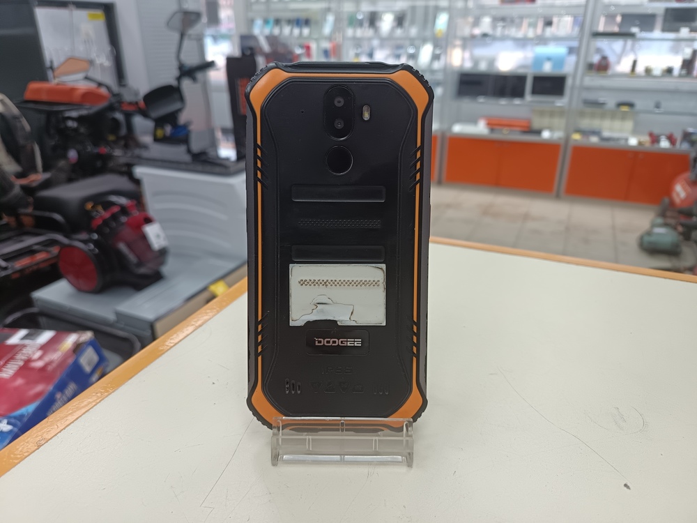 Смартфон Doogee S40