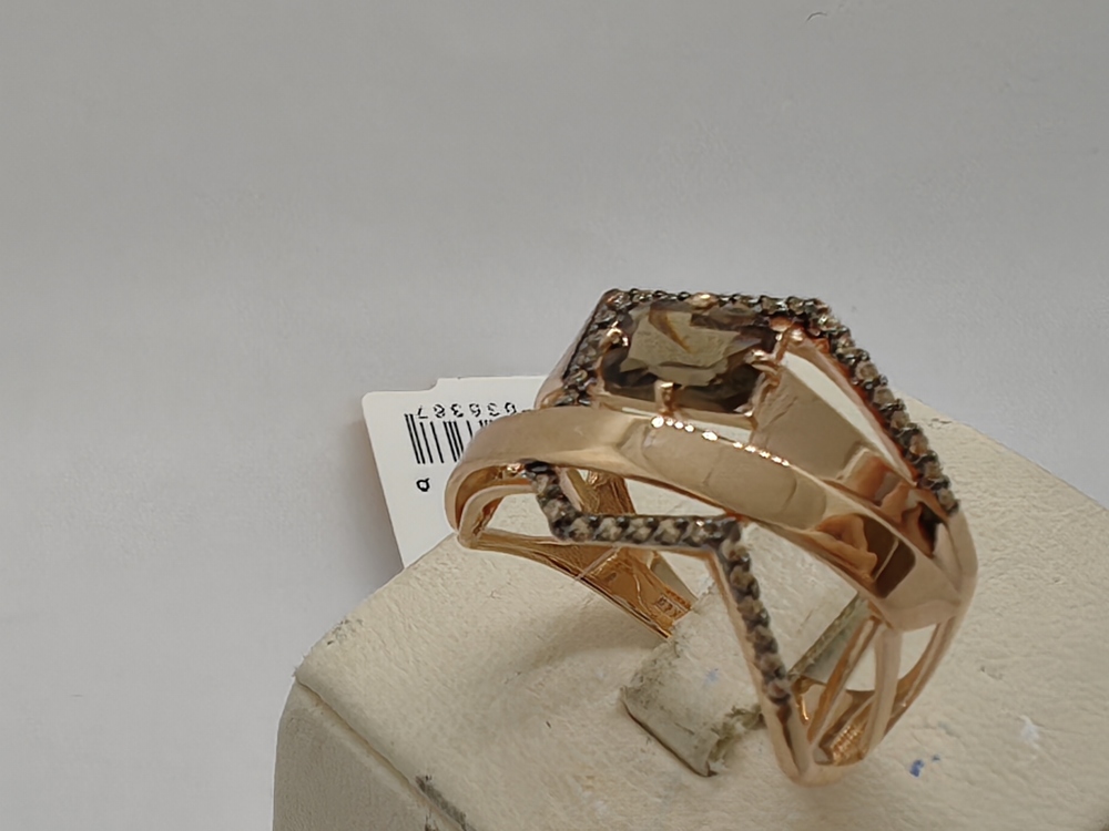 КОЛЬЦО С КАМНЯМИ (Au 585)