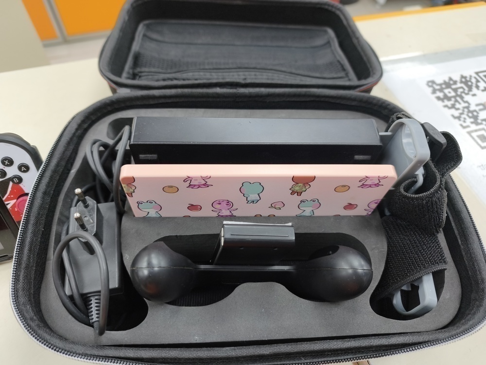 Игровая приставка Nintendo Switch