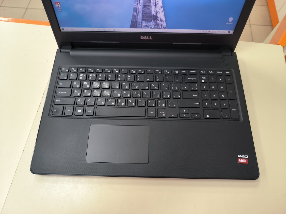 Ноутбук DELL; A9-9425, AMD Radeon (TM) Graphics, 4 Гб, Нет, 500 Гб