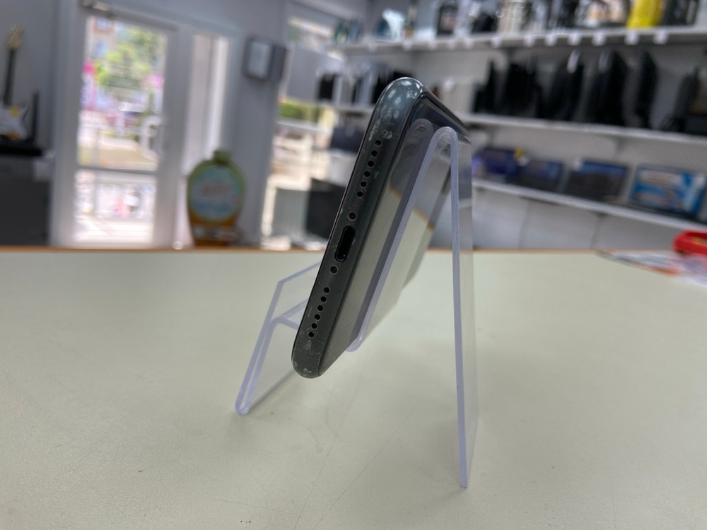 Смартфон Apple iPhone 11 128Gb