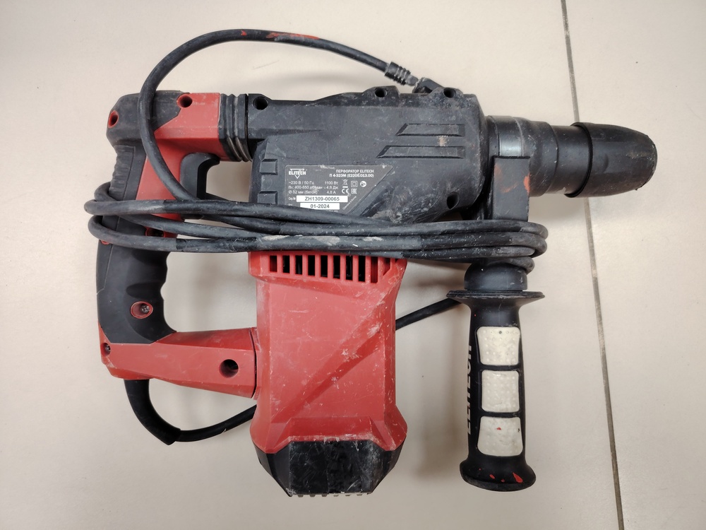 Перфоратор Elitech П 4-32ЭМ