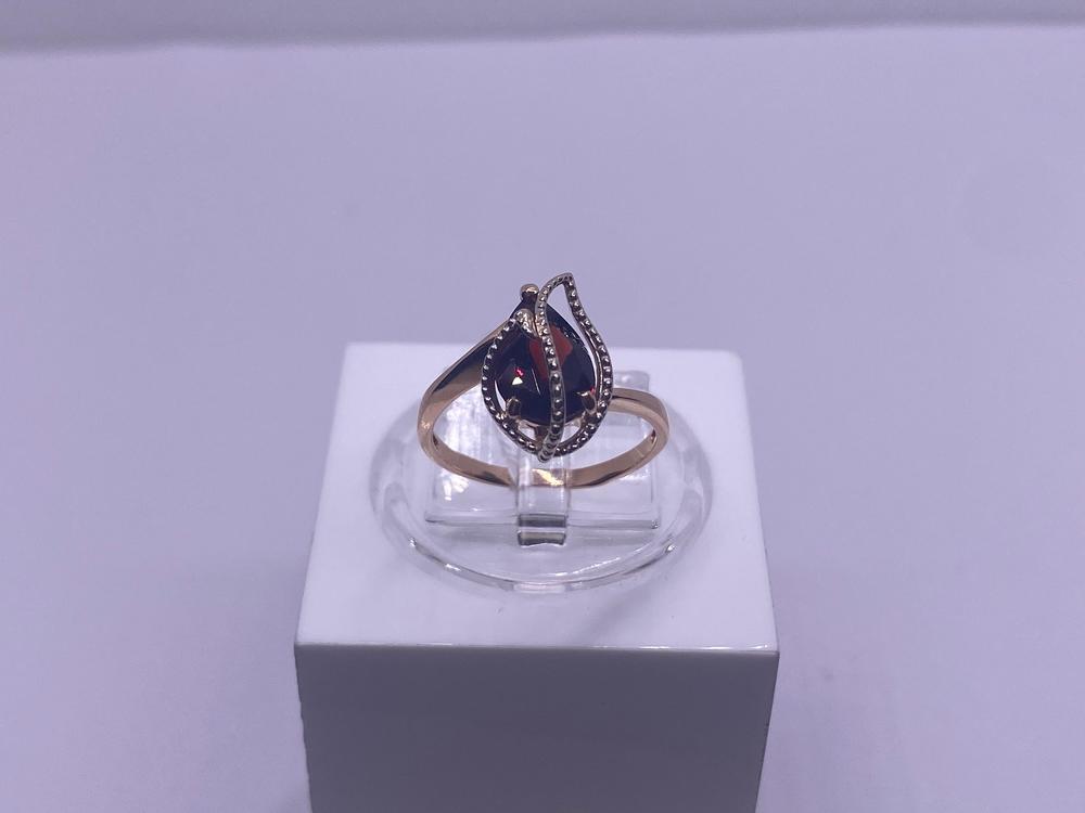 КОЛКМ585 КОЛЬЦО С КАМНЕМ (Au 585)