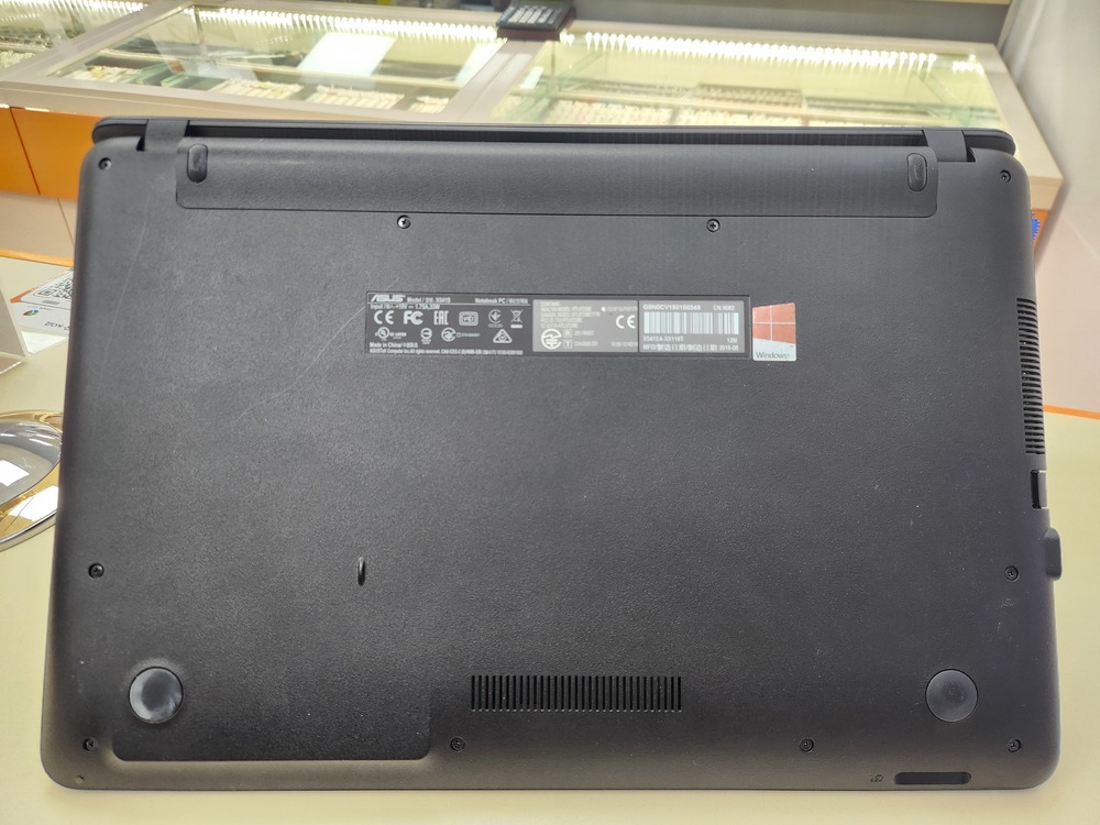 Ноутбук ASUS X541S; Celeron N3060,  Intel(R) Graphics, 2 Гб, Нет, 500 Гб