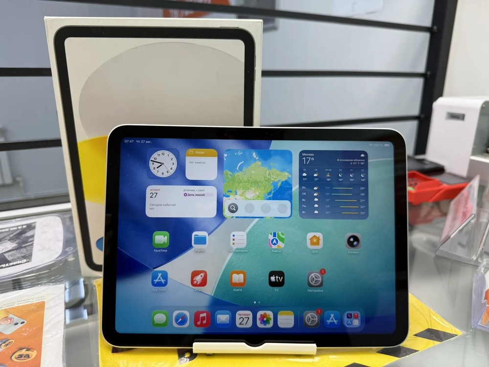 Планшет Apple iPad 11 128 ГБ (A16) 2025 A3354 (Wi-Fi)