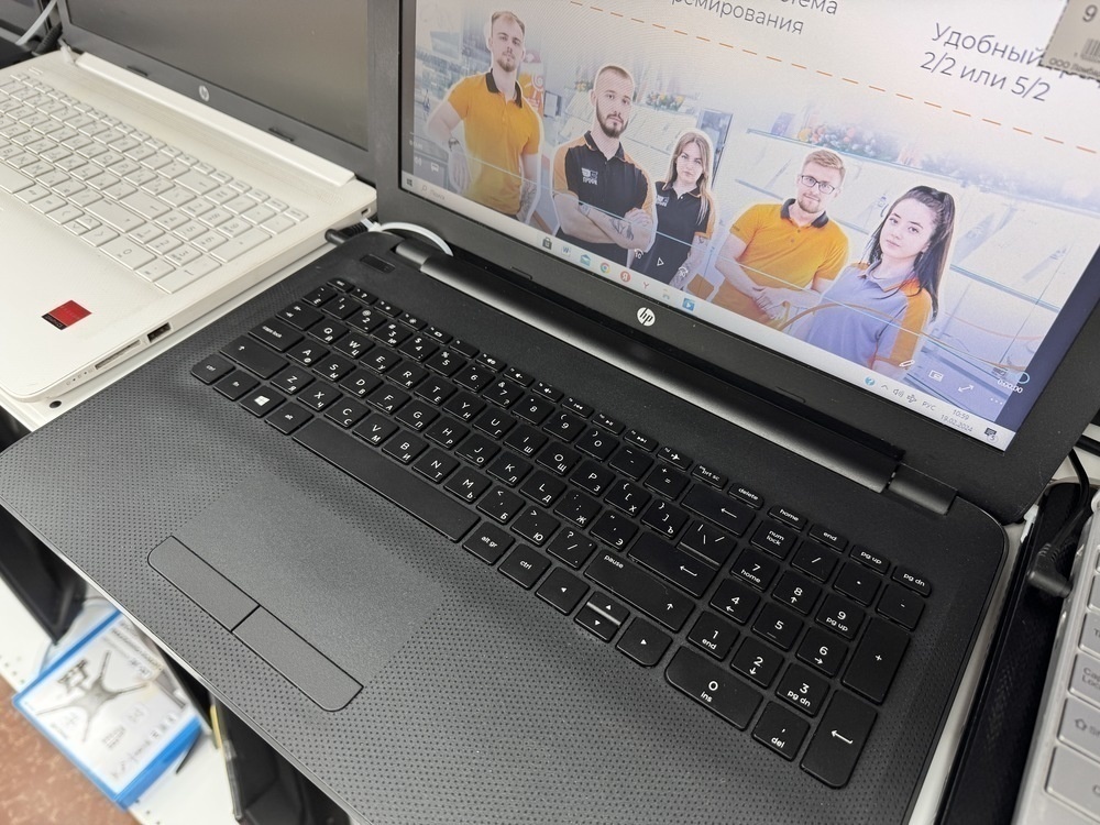 Ноутбук HP; A6-6310, Radeon R5 M200, 8 Гб, Нет, 1 Tb