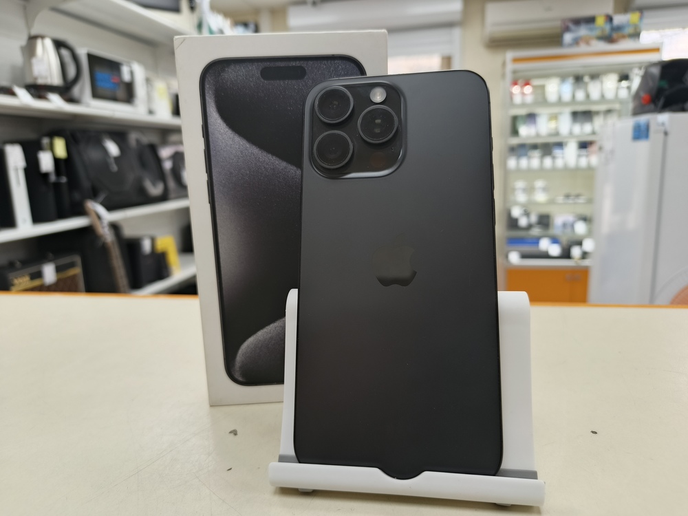 Смартфон Apple iPhone 15 Pro Max 256Gb