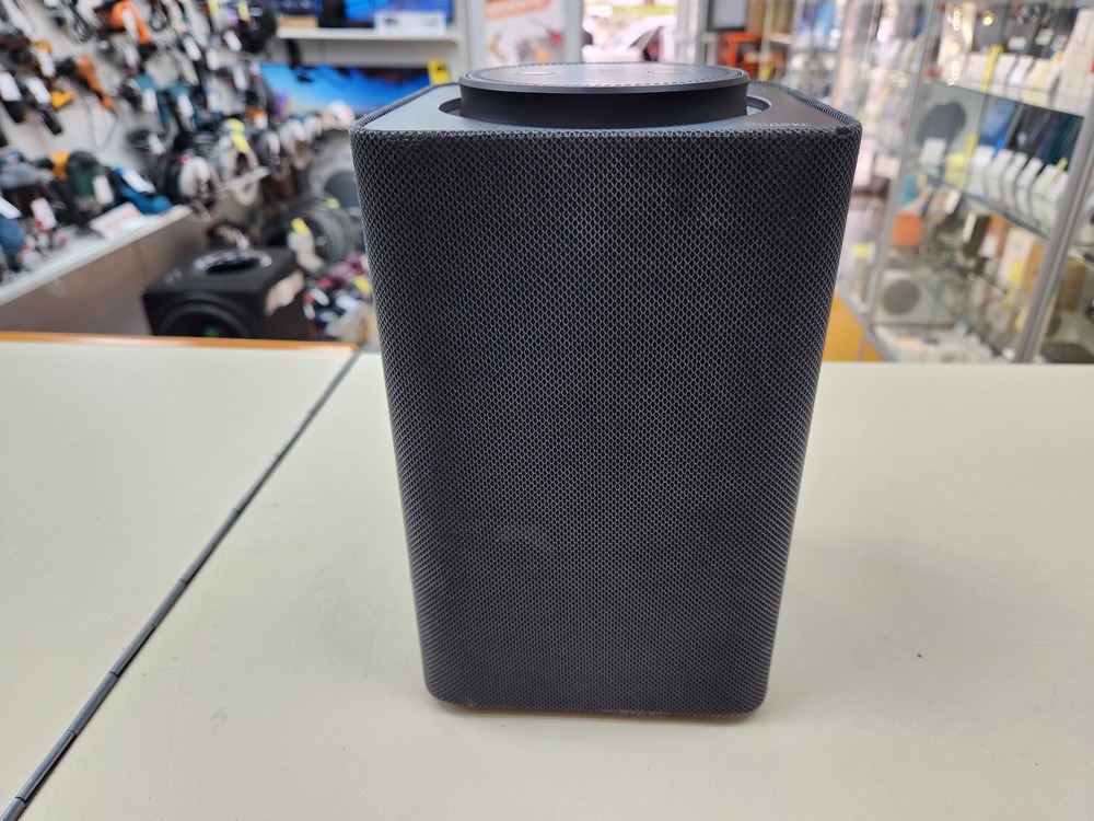 Умная колонка  Яндекс Станция Макс 1