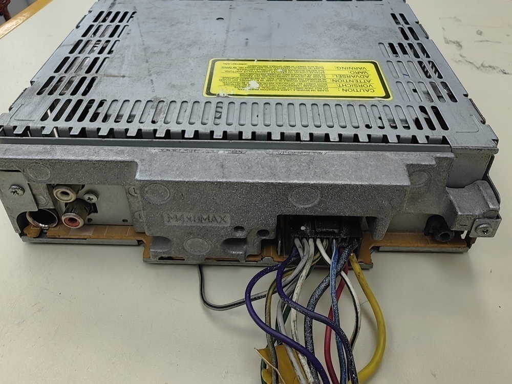 Автомагнитола Pioneer DEH-3000MP