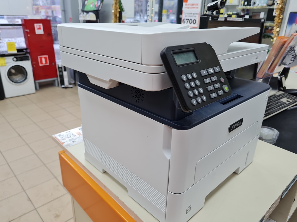МФУ Xerox B225MFP
