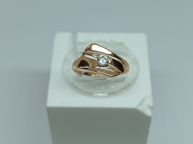 КОЛЬЦО С КАМНЕМ (Au 585)