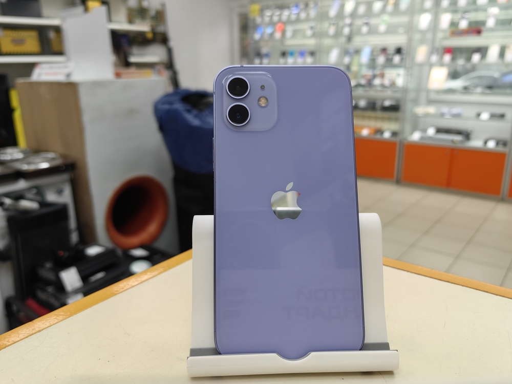 Смартфон Apple iPhone 12 128Gb