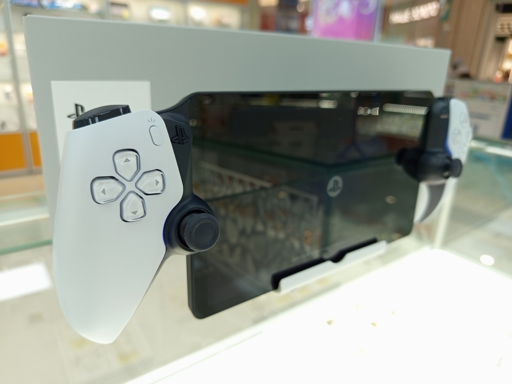Игровая приставка PlayStation Portal