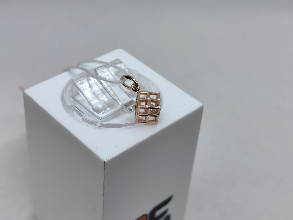 ПОДВЕСКА С КАМНЕМ (Au 585)