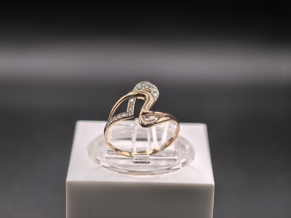 КОЛКМИ585 КОЛЬЦО С КАМНЯМИ (Au 585)