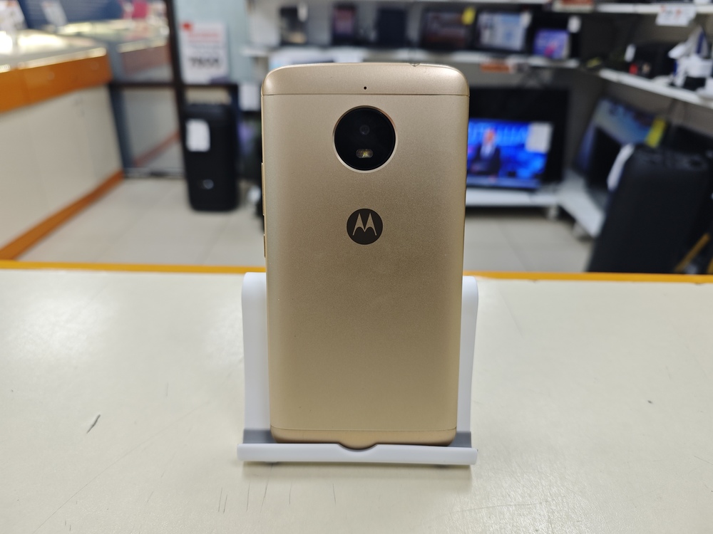 Смартфон Motorola Moto E4