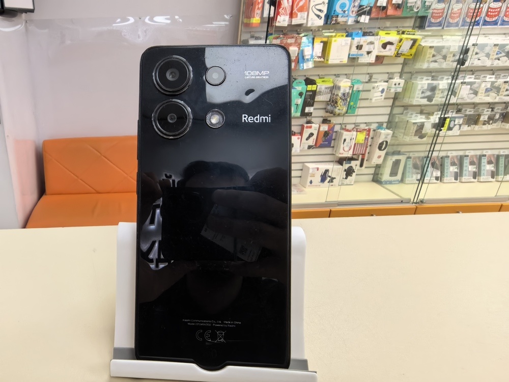 Смартфон Xiaomi Redmi note 13 8/128